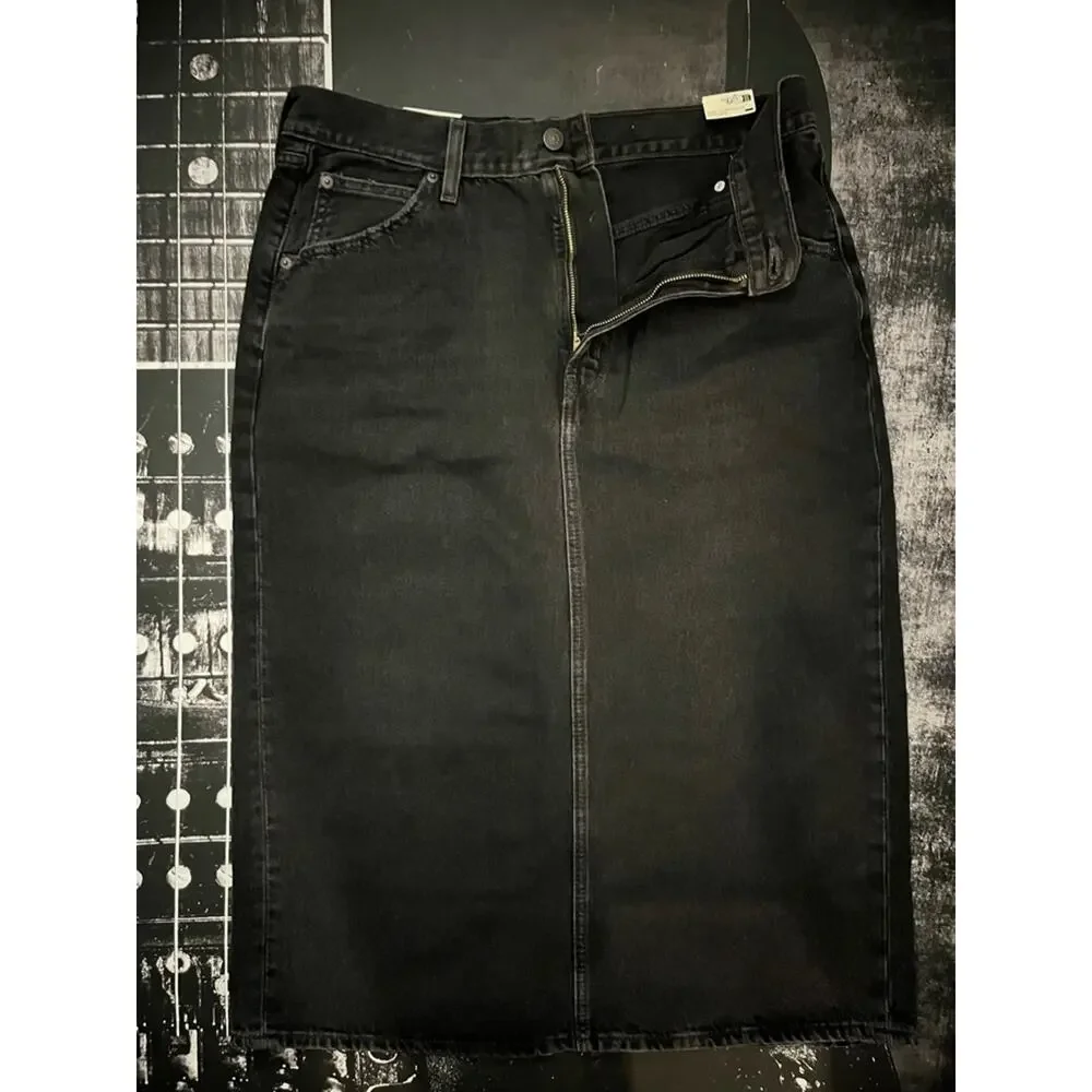 NWT Levi’s Jean Skirt